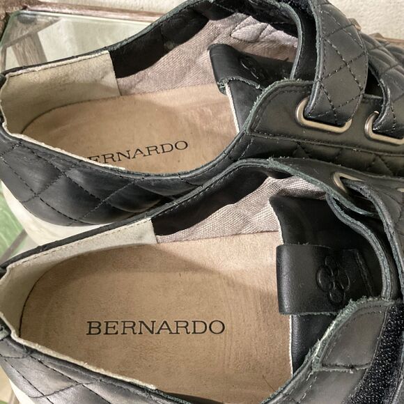Bernardo Dillon Sneaker womens 7 Quilted Black Leather Stud Grip Strap Lug Soles - Picture 7 of 16